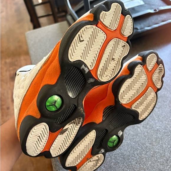 Jordan Kids White and Orange Sneakers - Picture 5 of 7